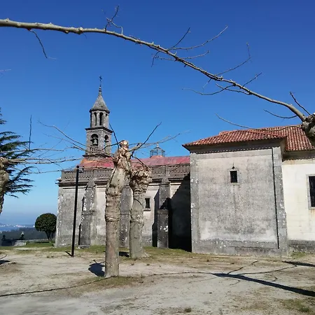 Casa En Lores, Monte Y Playa Lores